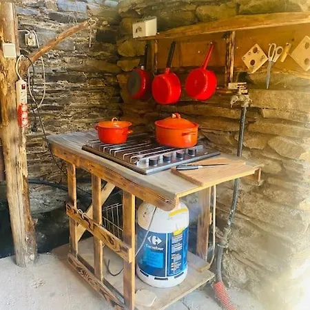 Rustique Au Bord Du Tarn 아파트